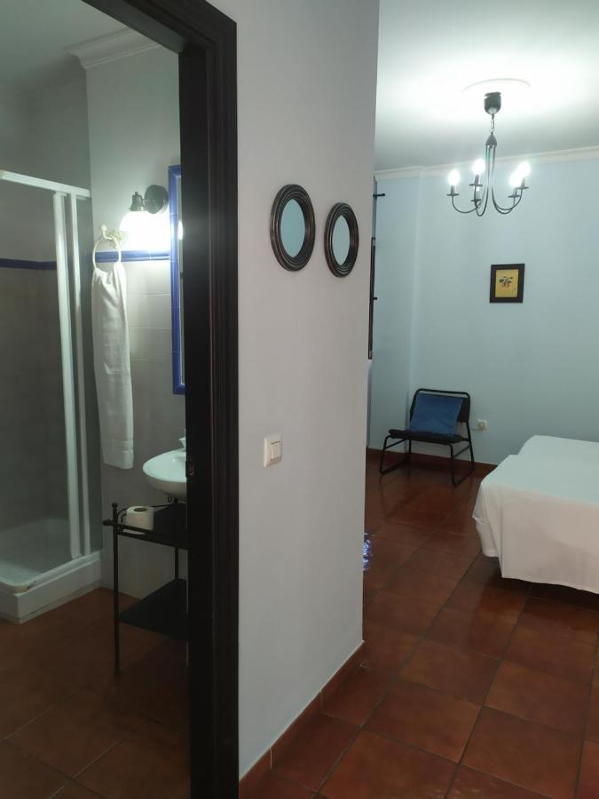 Apartamentos Turisticos Casa Cantillo Carmona  Exterior photo